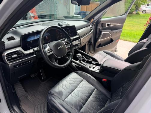 Gray 2024 Kia Telluride SX Prestige X-Pro