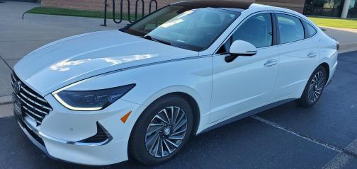 2021 Hyundai SONATA Hybrid Limited