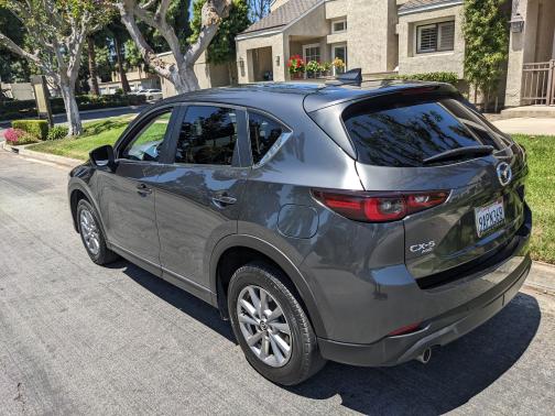 2022 Mazda CX-5 2.5 S Preferred Package