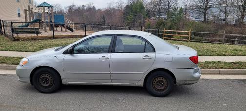 2003 Toyota Corolla LE