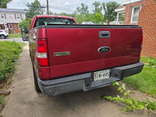 Red 2008 Ford F-150 XL