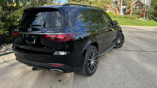 Black 2024 Mercedes-Benz GLS 580 4MATIC