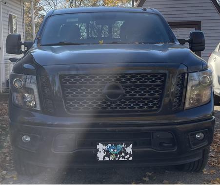 2019 Nissan Titan SL