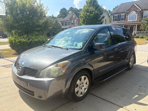 Gray 2004 Nissan Quest 3.5 S