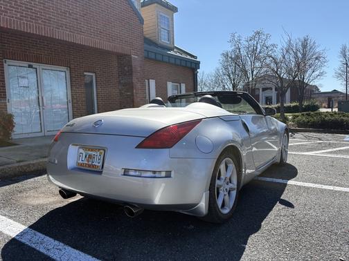 2004 Nissan 350Z Touring