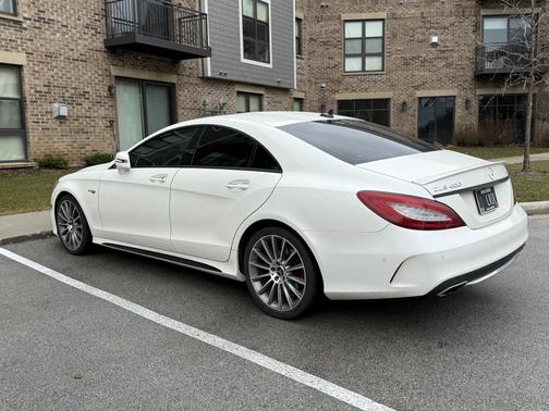 White 2016 Mercedes-Benz CLS-Class CLS 400