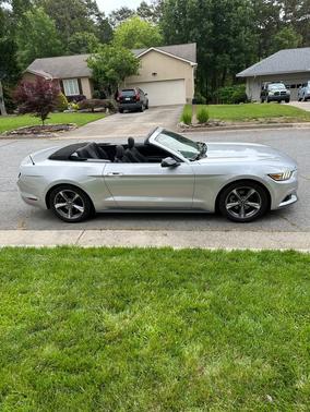 2016 Ford Mustang V6