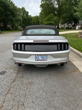 2016 Ford Mustang V6