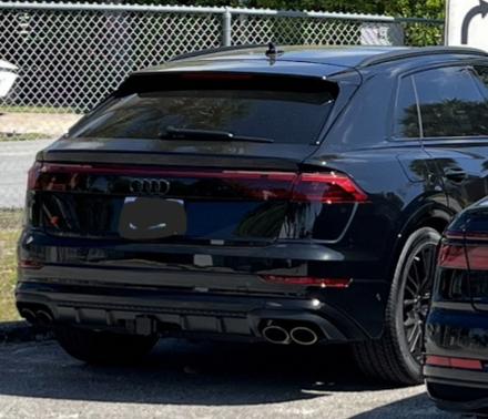 2025 Audi SQ8 4.0T Premium Plus