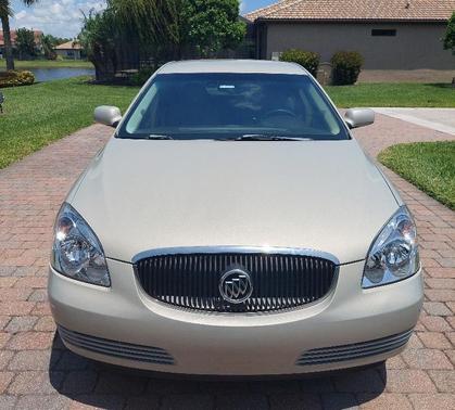 Gold 2007 Buick Lucerne CXL