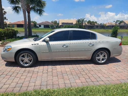 Gold 2007 Buick Lucerne CXL