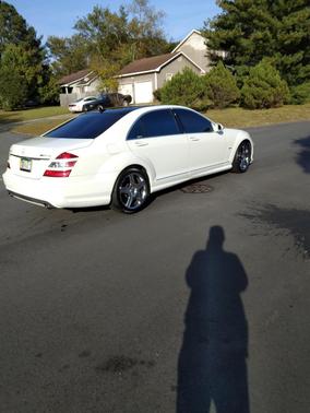 White 2008 Mercedes-Benz S-Class S 550
