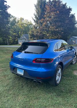 2015 Porsche Macan S
