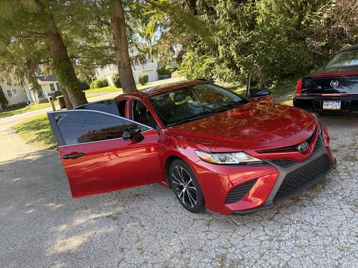 Red 2020 Toyota Camry SE