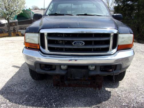 2001 Ford F-350 XLT Super Duty