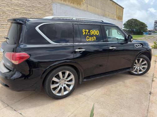 Black 2012 INFINITI QX56 Base
