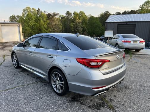 2017 Hyundai SONATA Sport 2.0T
