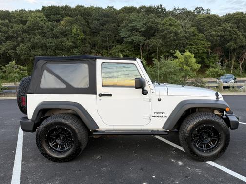 2013 Jeep Wrangler Sport