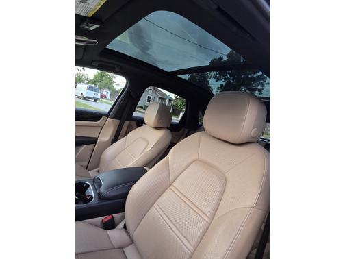 2019 Porsche Cayenne Cayenne