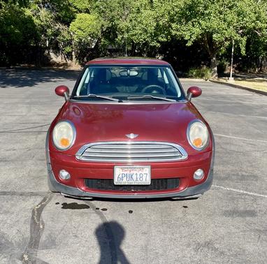 2008 MINI Cooper Base