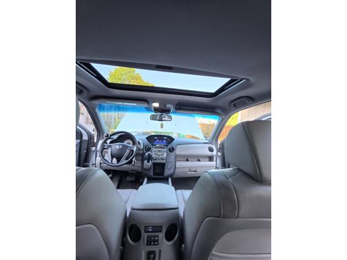 Silver 2013 Honda Pilot EX-L