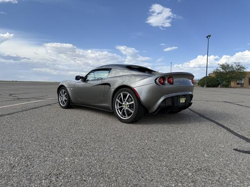 2006 Lotus Elise Base