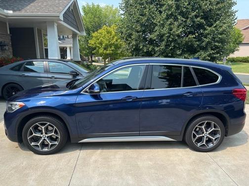 Blue 2019 BMW X1 xDrive28i