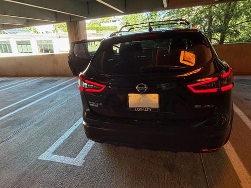Black 2021 Nissan Rogue Sport SL