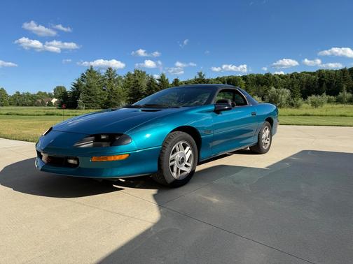 Green 1994 Chevrolet Camaro Z28