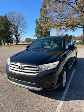 2011 Toyota Highlander Base