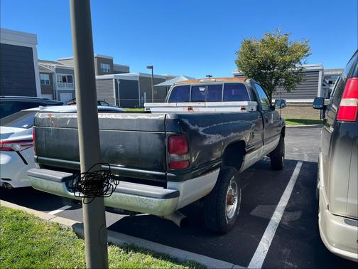 Black 1996 Dodge Ram 2500 LT