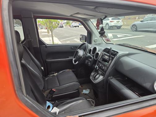 Orange 2005 Honda Element LX