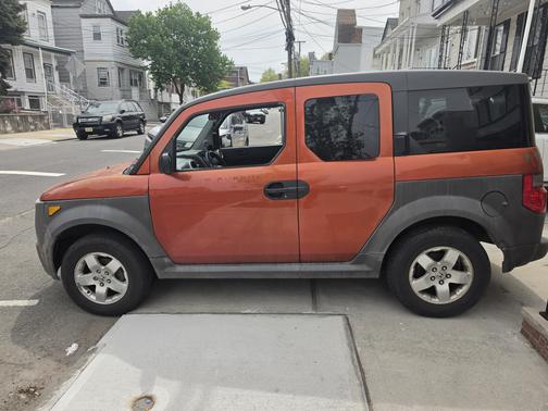 Orange 2005 Honda Element LX