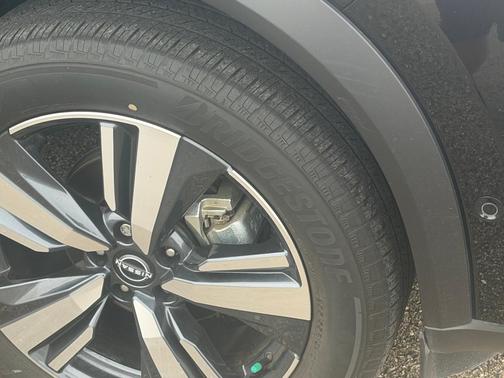 Black 2023 Nissan Rogue Platinum