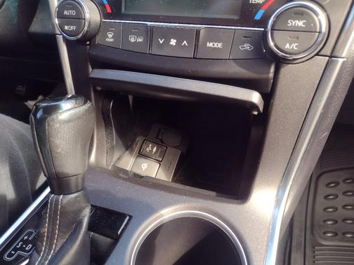 2017 Toyota Camry XSE