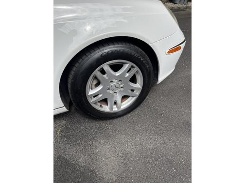 2005 Mercedes-Benz E-Class E320