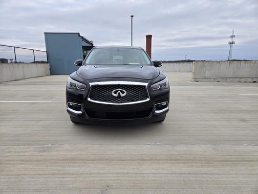 2018 INFINITI QX60 Base