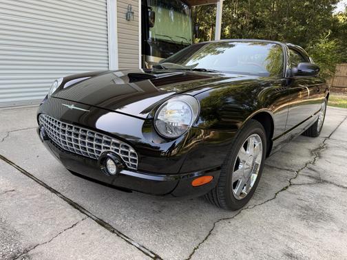 Black 2002 Ford Thunderbird Premium