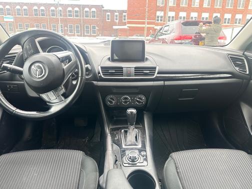 2015 Mazda Mazda3 i Touring