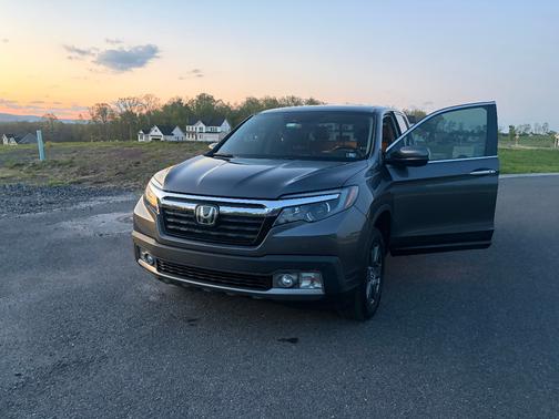 Gray 2020 Honda Ridgeline RTL-E