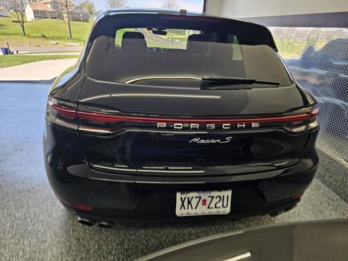 2019 Porsche Macan Macan S