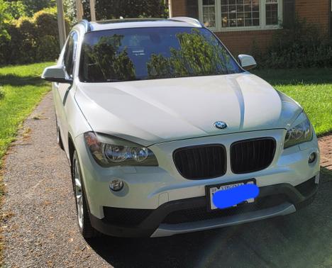 Photo 2 of 9 of 2014 BMW X1 xDrive 28i