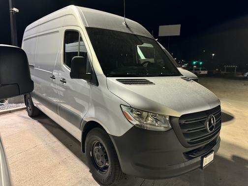 2024 Mercedes-Benz Sprinter 2500 Standard Roof