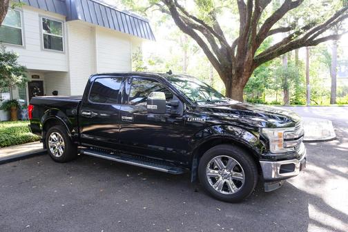 Black 2018 Ford F-150 Lariat