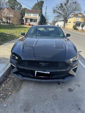 2019 Ford Mustang EcoBoost