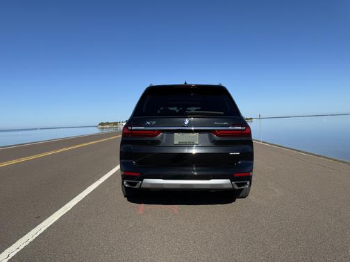 2020 BMW X7 xDrive40i