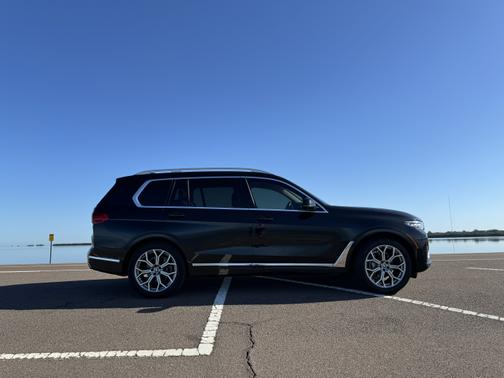 2020 BMW X7 xDrive40i