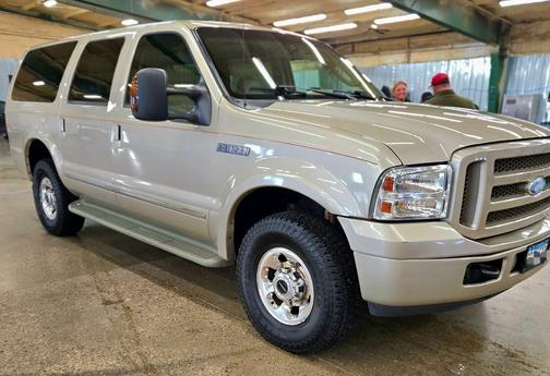 2005 Ford Excursion Limited