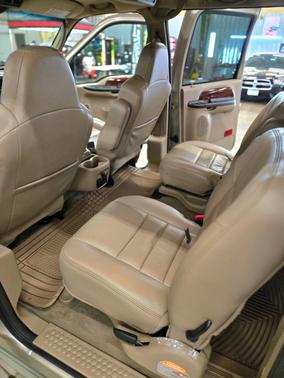 2005 Ford Excursion Limited