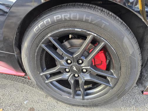 2022 Ford Mustang EcoBoost Premium